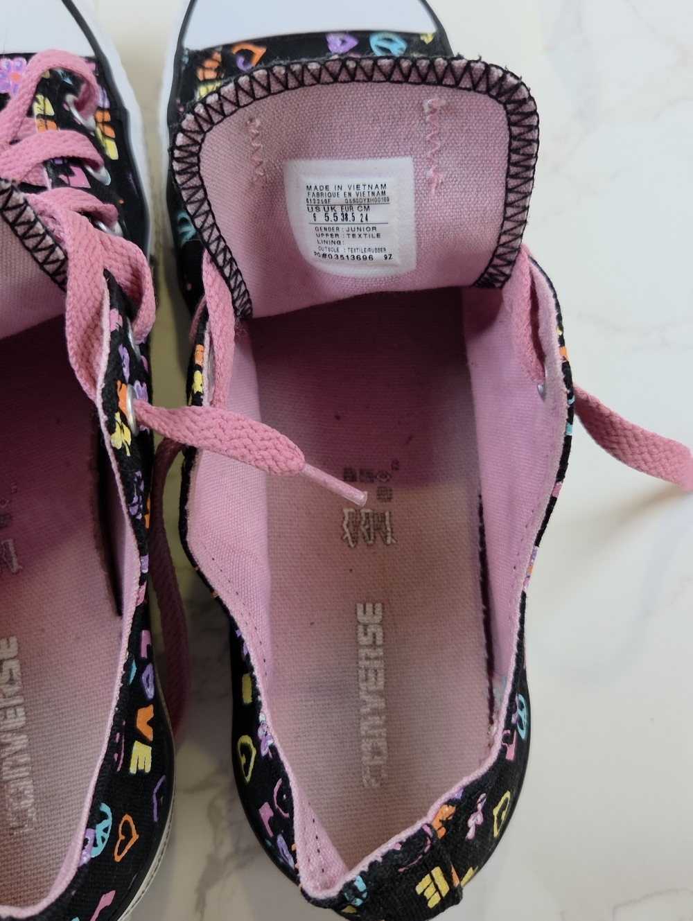 Converse All Star Junior ' Black Graphic Low-Top Sneakers with Pink Laces(B11) - Picture 8 of 9
